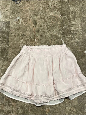 Coastal cowgirl Hollister Ultra High-Rise Tiered Ruffle Mini Skirt blush pink M